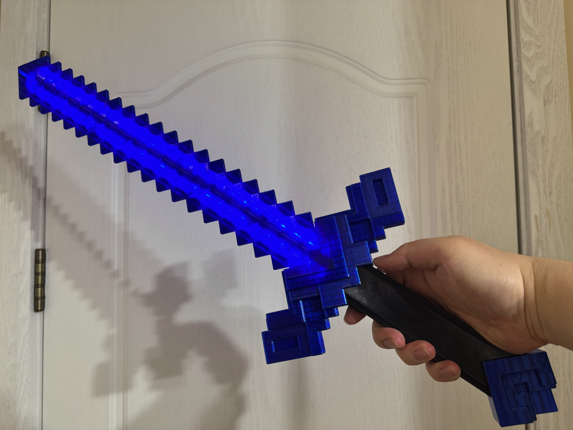 Miniatura 1 do modelo 3D Minecraft 我的世界大电影 剑【LED】