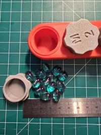 0.2mm layer, 3 walls, 15% infill