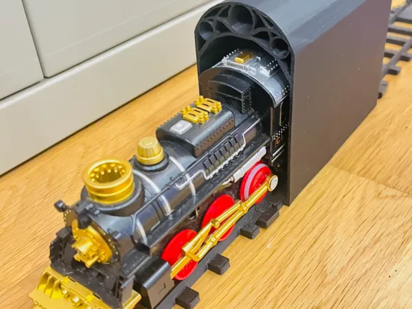 Rails avec arche pour petit train