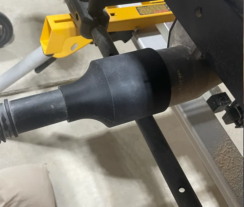 Dewalt table saw to Stanley shop vac