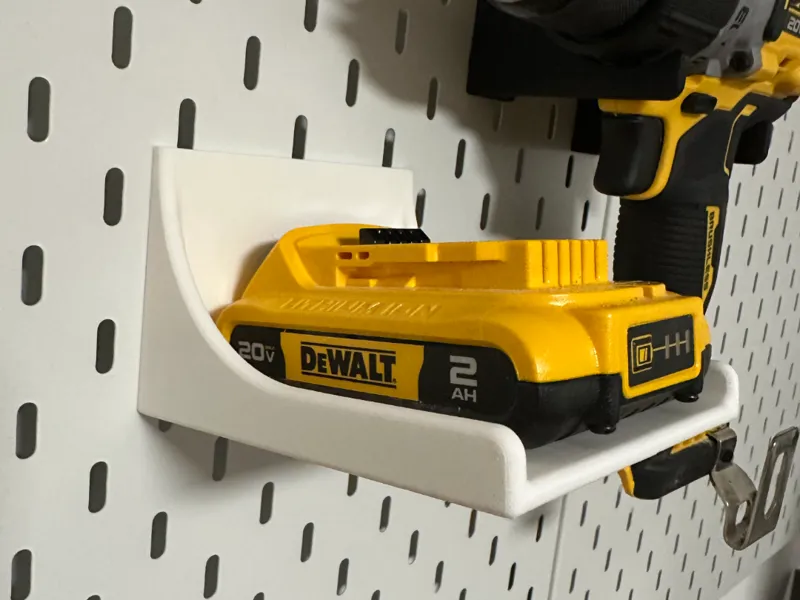 IKEA pegboard drill battery holder - 宜家洞洞板电钻电池座