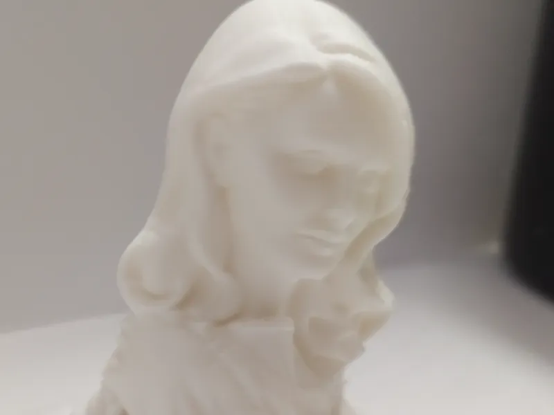 Busto de actriz Penelope Cruz.