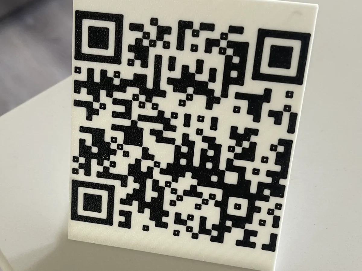 Rick Roll QR Code Stand (No Text) - Free 3D Print Model - MakerWorld
