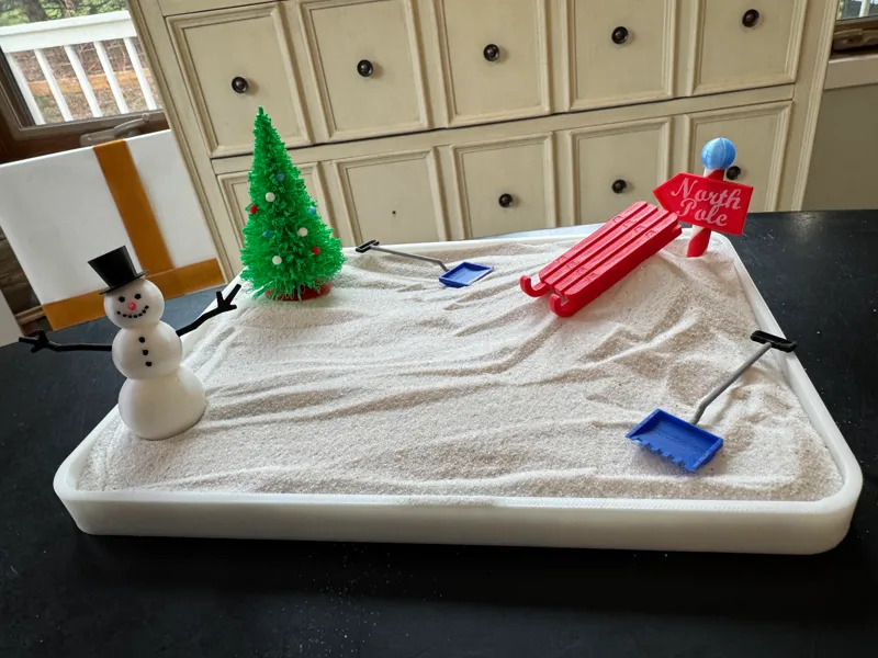 Cute North Pole Christmas Zen Garden