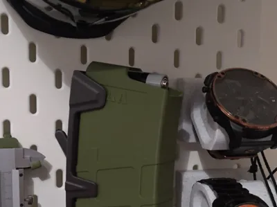 Skadis Wall Mount For AA Battery Magazine 