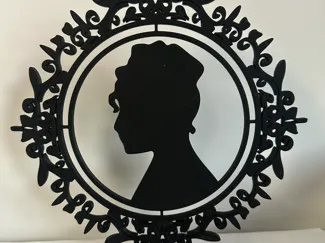 Décoration Bridgerton Lady Whistledown 
