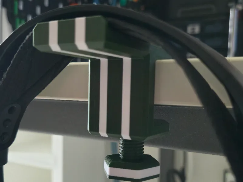 Headphone Holder/Hook Simple Design