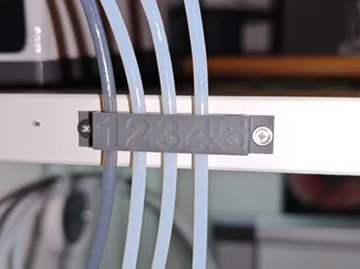 PTFE guide mount