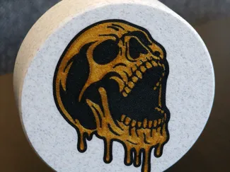 Magnetic Zyn Can - Golden Skull
