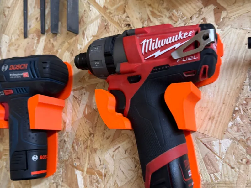 Milwaukee M12 screw driver holder