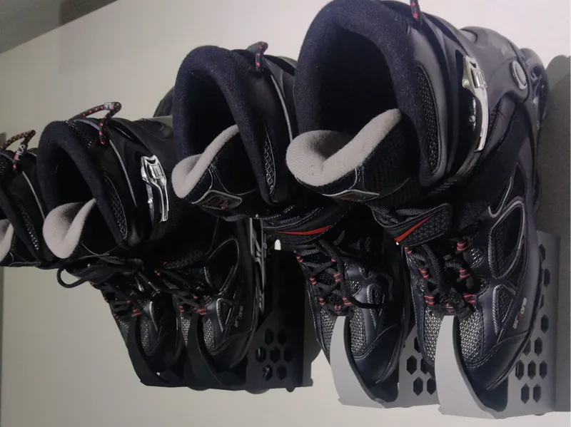 Rollerblades, rollerskates hanger