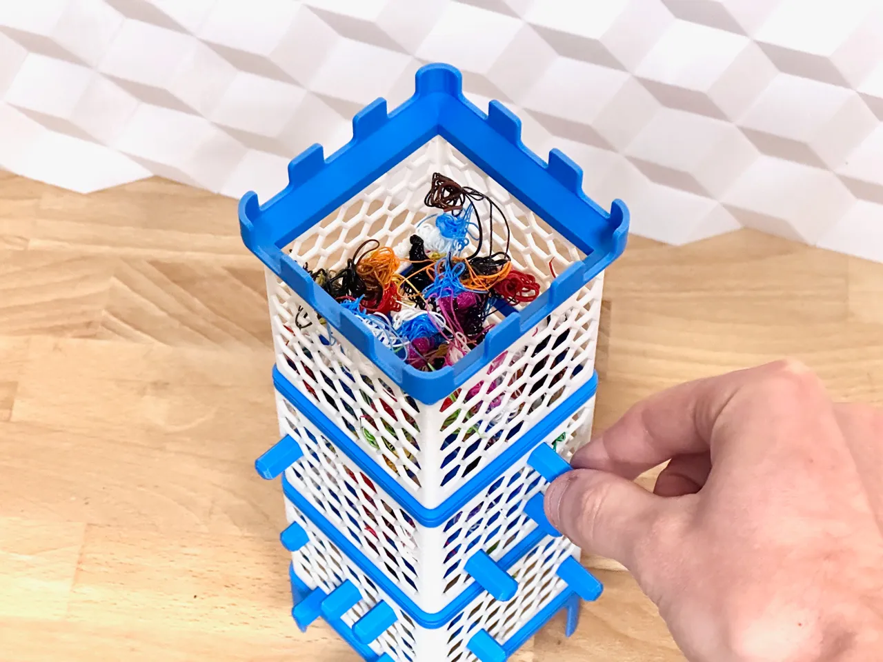 Poop Tower Game (purge escape - jenga style) view 4