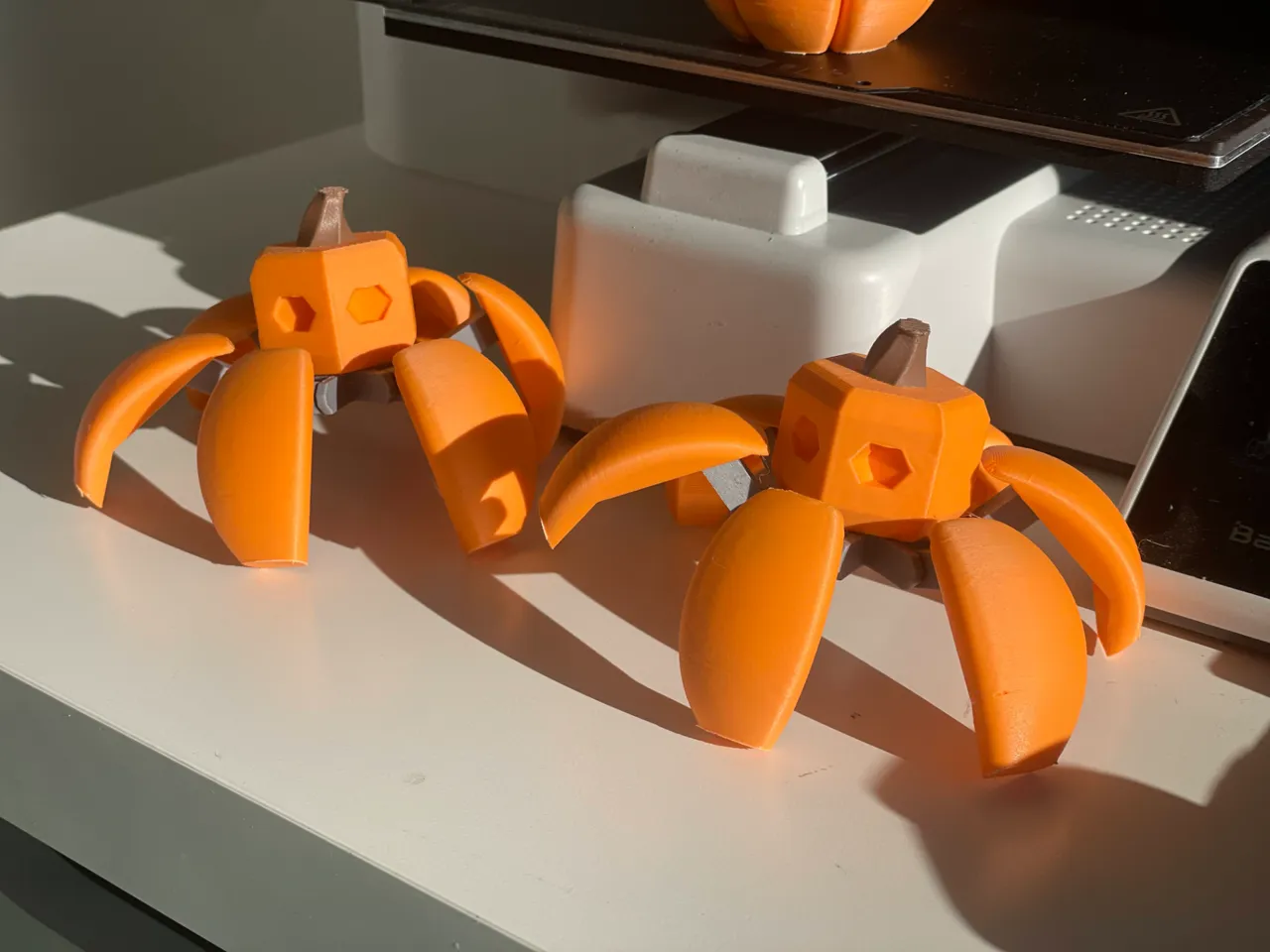 Transforming Pumpkin Mini-Mecha - Model Kit view 3