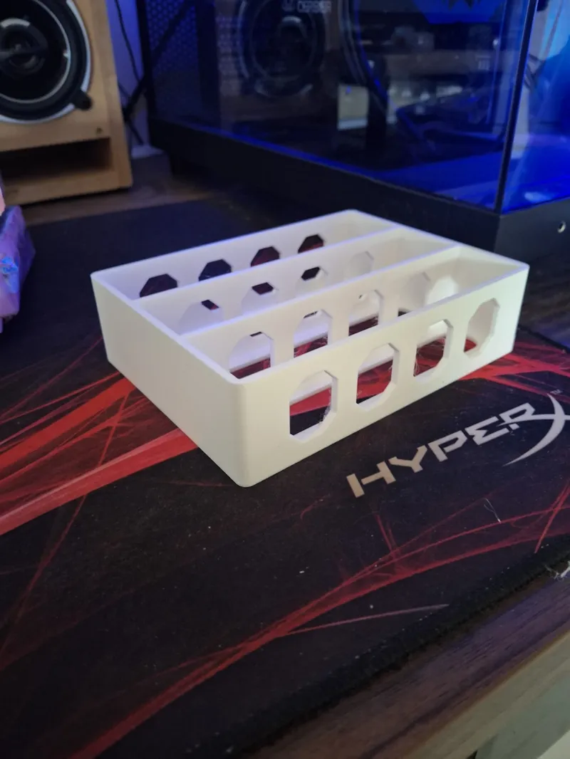 Ramen pack stand