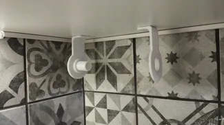 Porta rotolo per pensile cucina