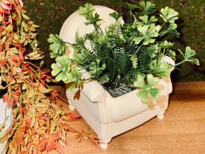 GAME OF THRONES? NO, THE PLANT THRONE