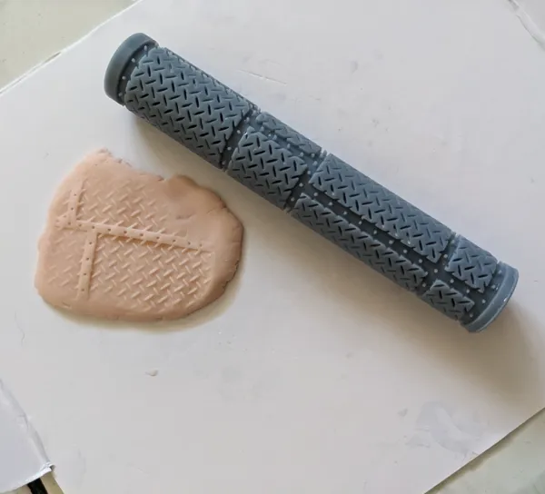 https://makerworld.bblmw.com/makerworld/model/US154d7497420371/design/2024-04-23_3c33eef810afc.jpg