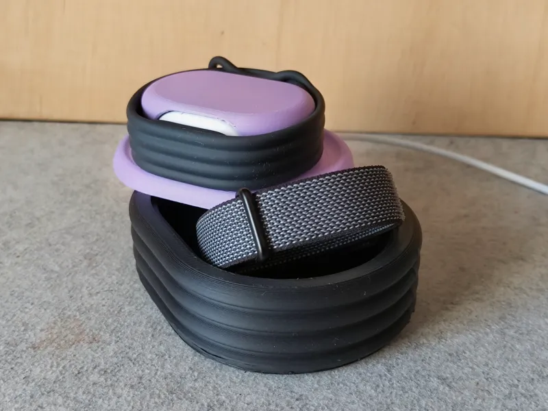 Fitbit Air charging station (with storage)