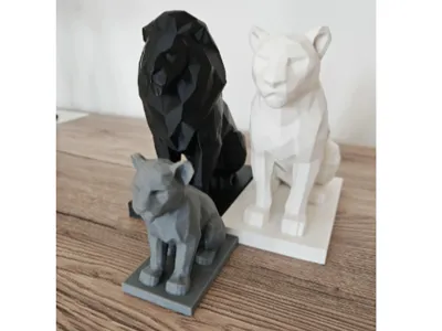 Low Poly Lion Figure – Lion Family or Individual