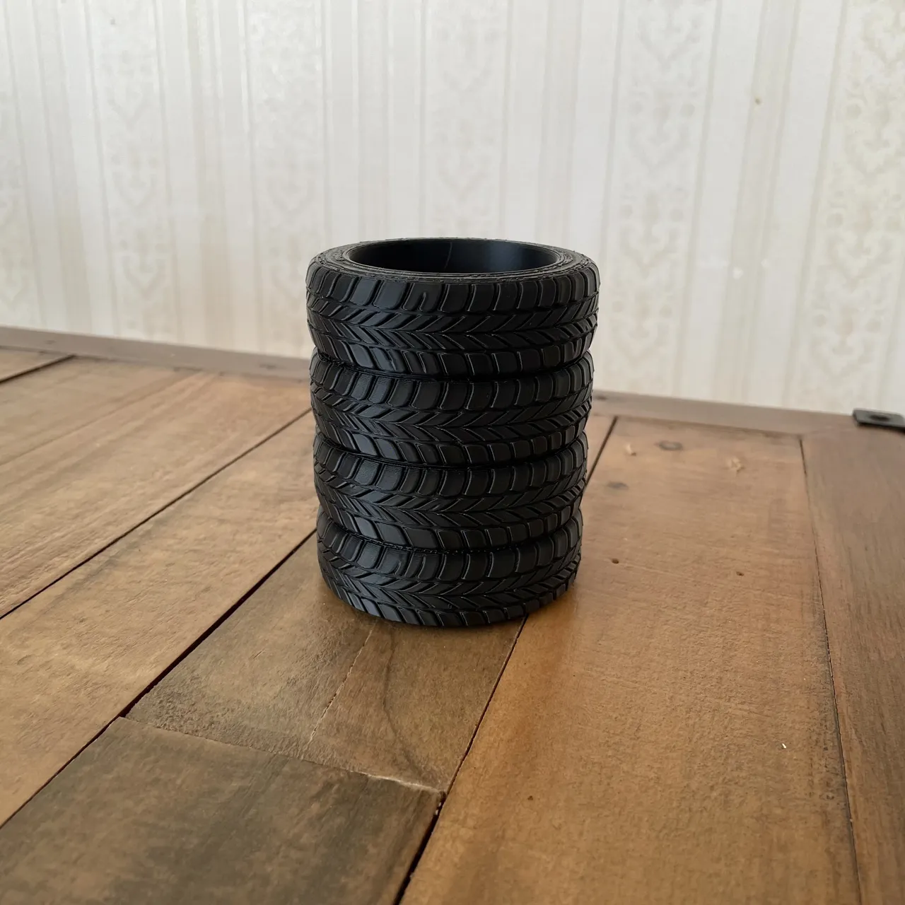 Pen Holder - Tires view 2