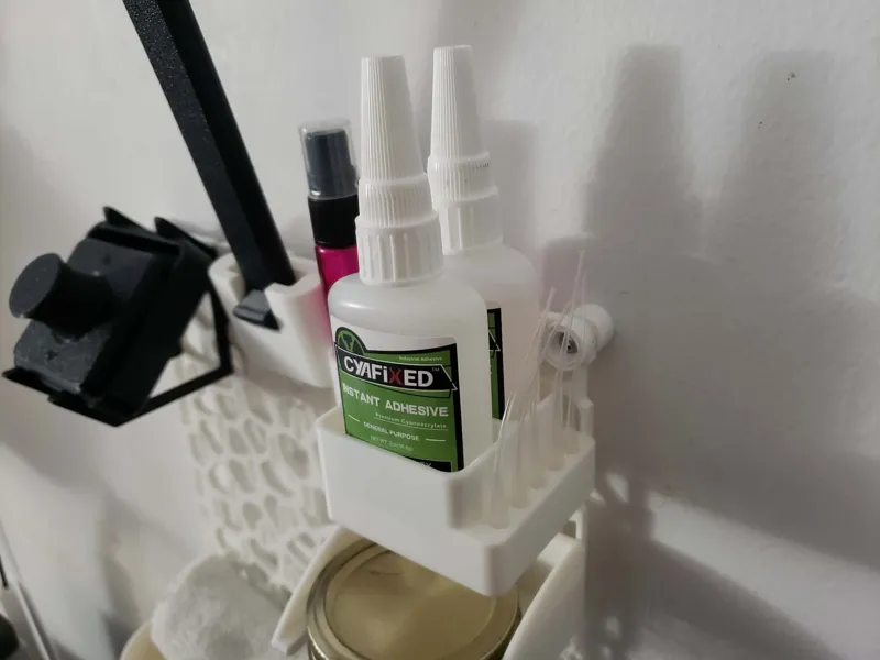 Glue Holder Skadis with extra tip slots
