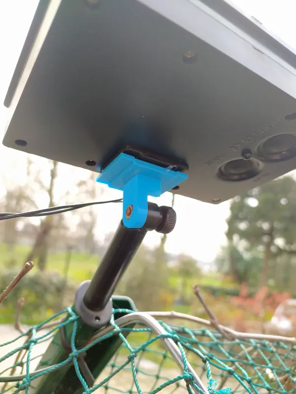 Support extérieur pour cellule solaire