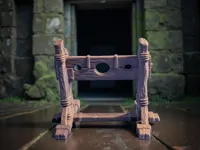 Pilori en bois miniature — photo 2