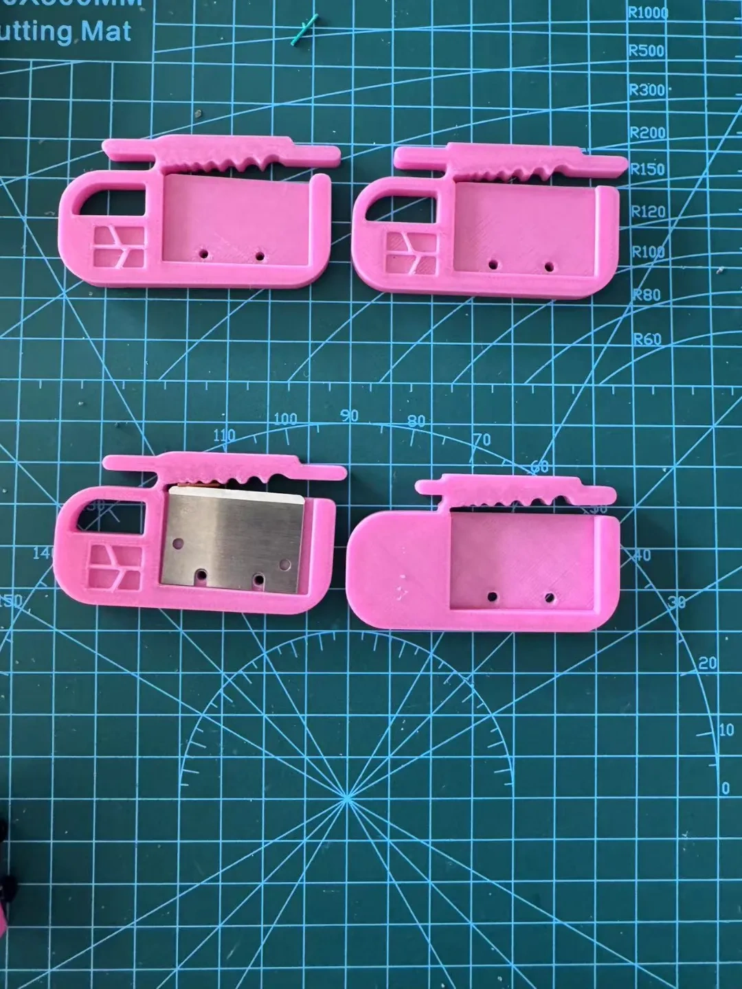 Miniatura 2 do modelo 3D 剥线 剪线  使用拓竹原装刀片