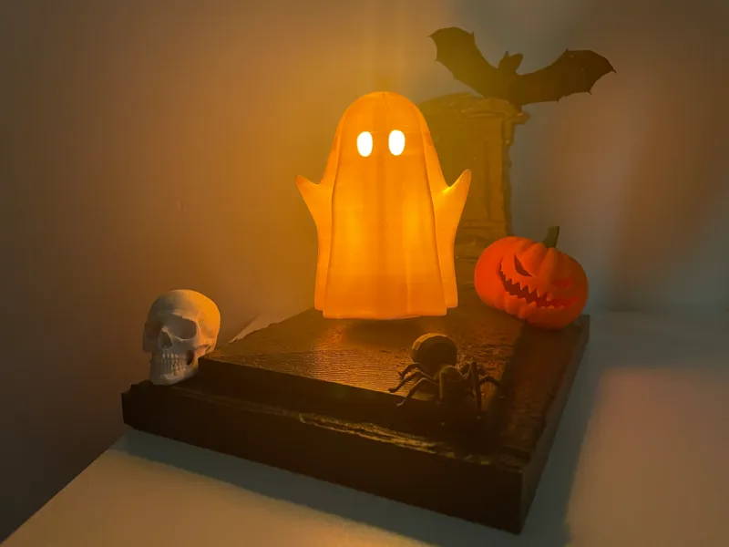 Halloween ghost display 