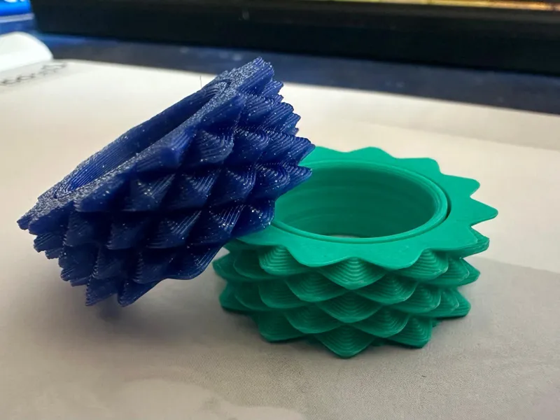 (Print in Place) Spiked Fidget Ring