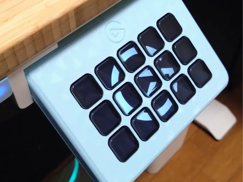 StreamDeck Module 15 case + Deskmount rail