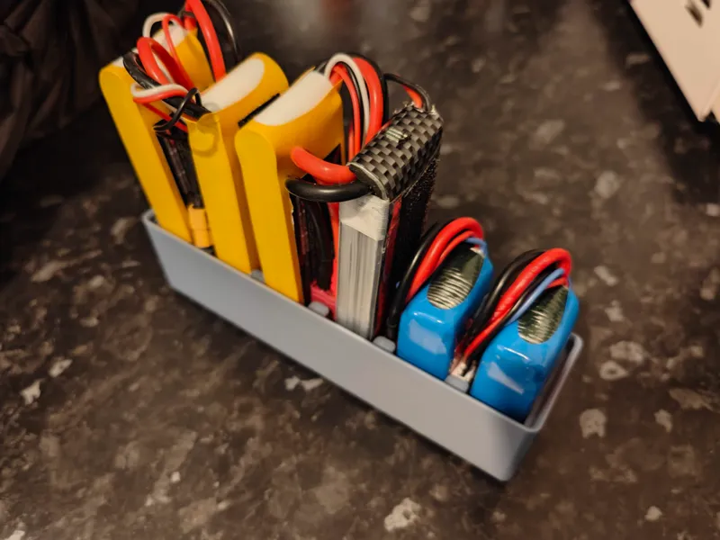 Gridfinity Lipo Bin