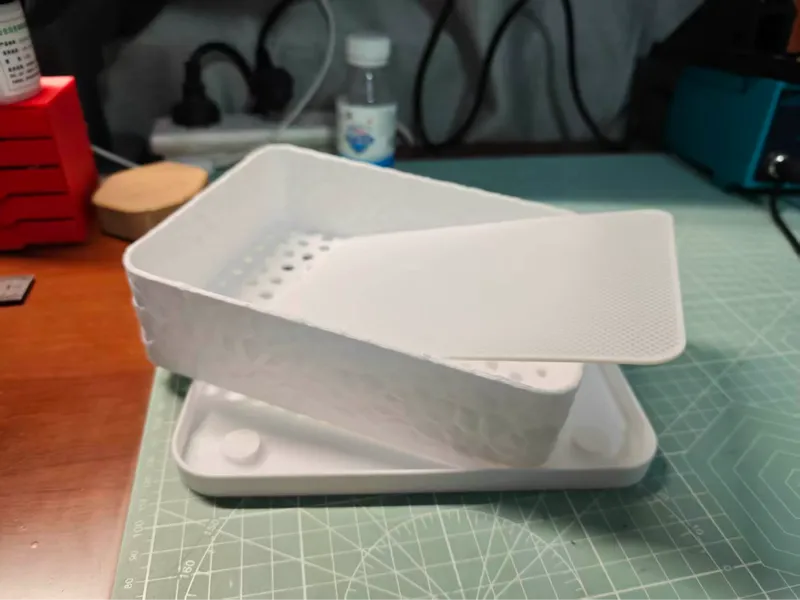 Matte Rock Drainage Planter