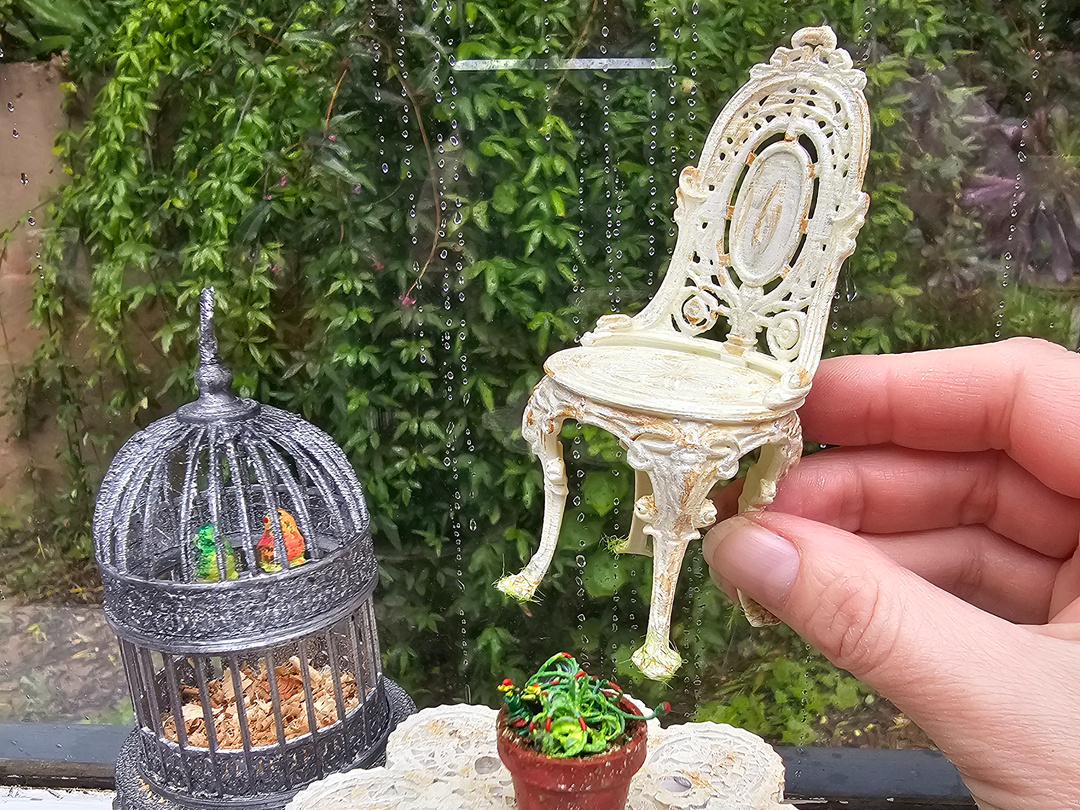 1:12 dollhouse cast iron garden chair - 1