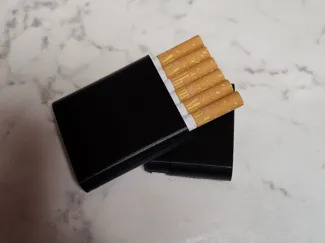 6 cigarettes pocket