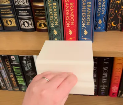Book Aligner for Bookshelf