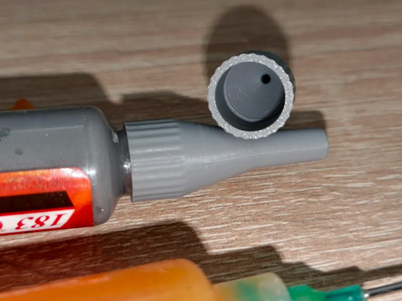 Cap for a tube of flux or solder paste
