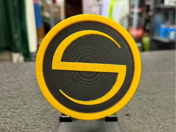 Sentry Emblem - Display Badge "Golden Guardian"