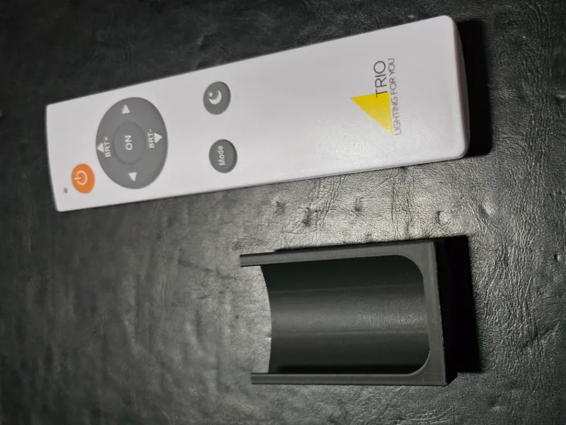 Holder Trio LED Remote