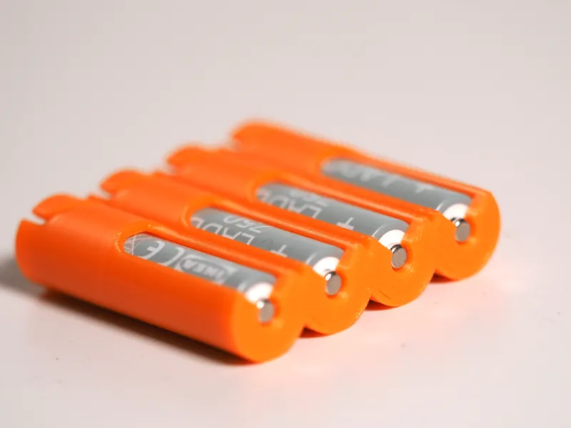 Storacell 4xAAA alternative for Powerpax