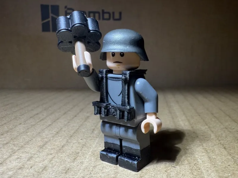 minifigure m24 anti tank grenade