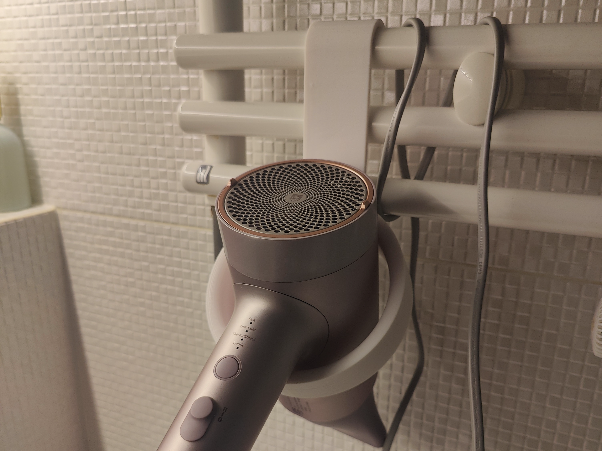 Hair Dryer Holder for Radiator