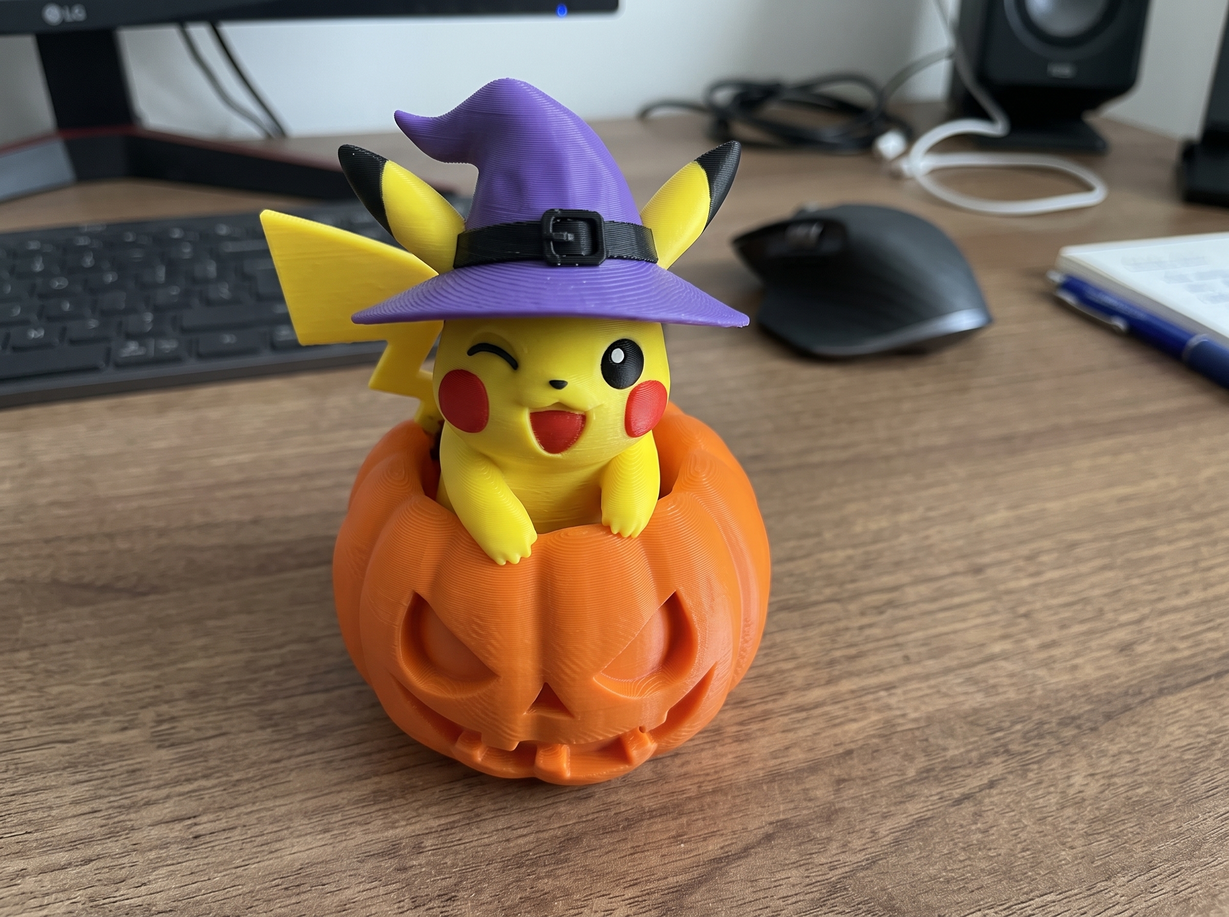 Cute Halloween Pikachu - 1