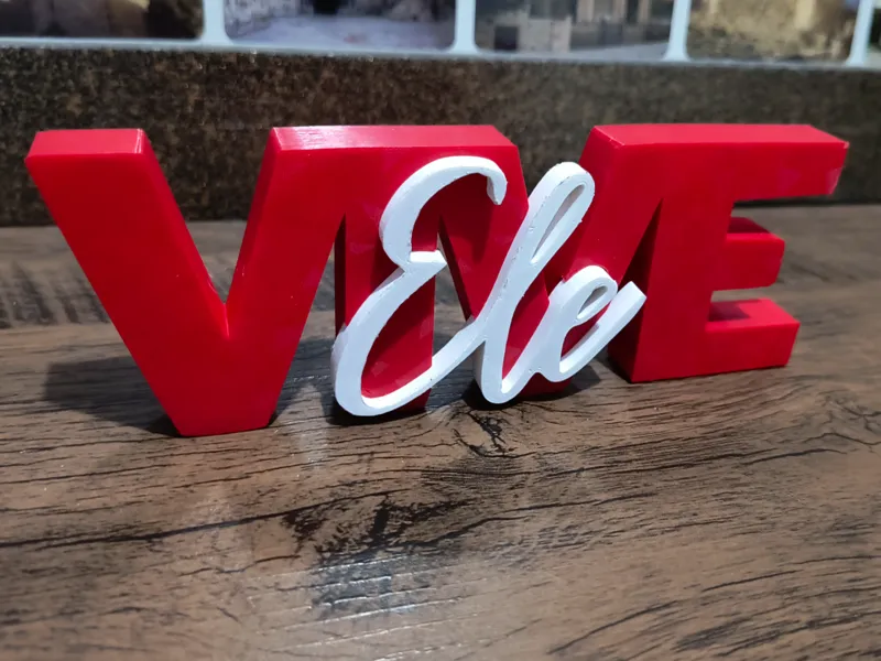 Ele Vive