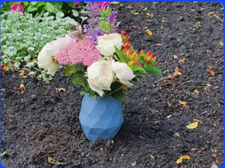 Cemetery Vase / Garden Vase / Grabvase (Type A)