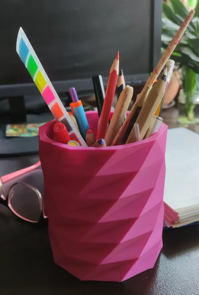 Twisted Decagon Pencil Holder