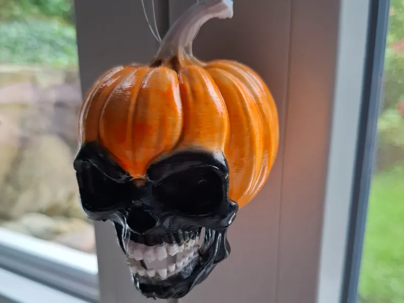 Haunted Skull Pumpkin 