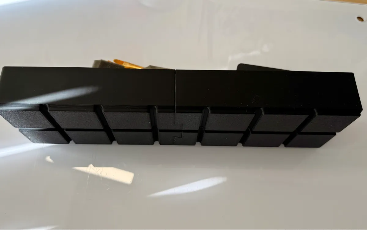 Bac Gridfinity standard 2x7 (plateau 256mm)