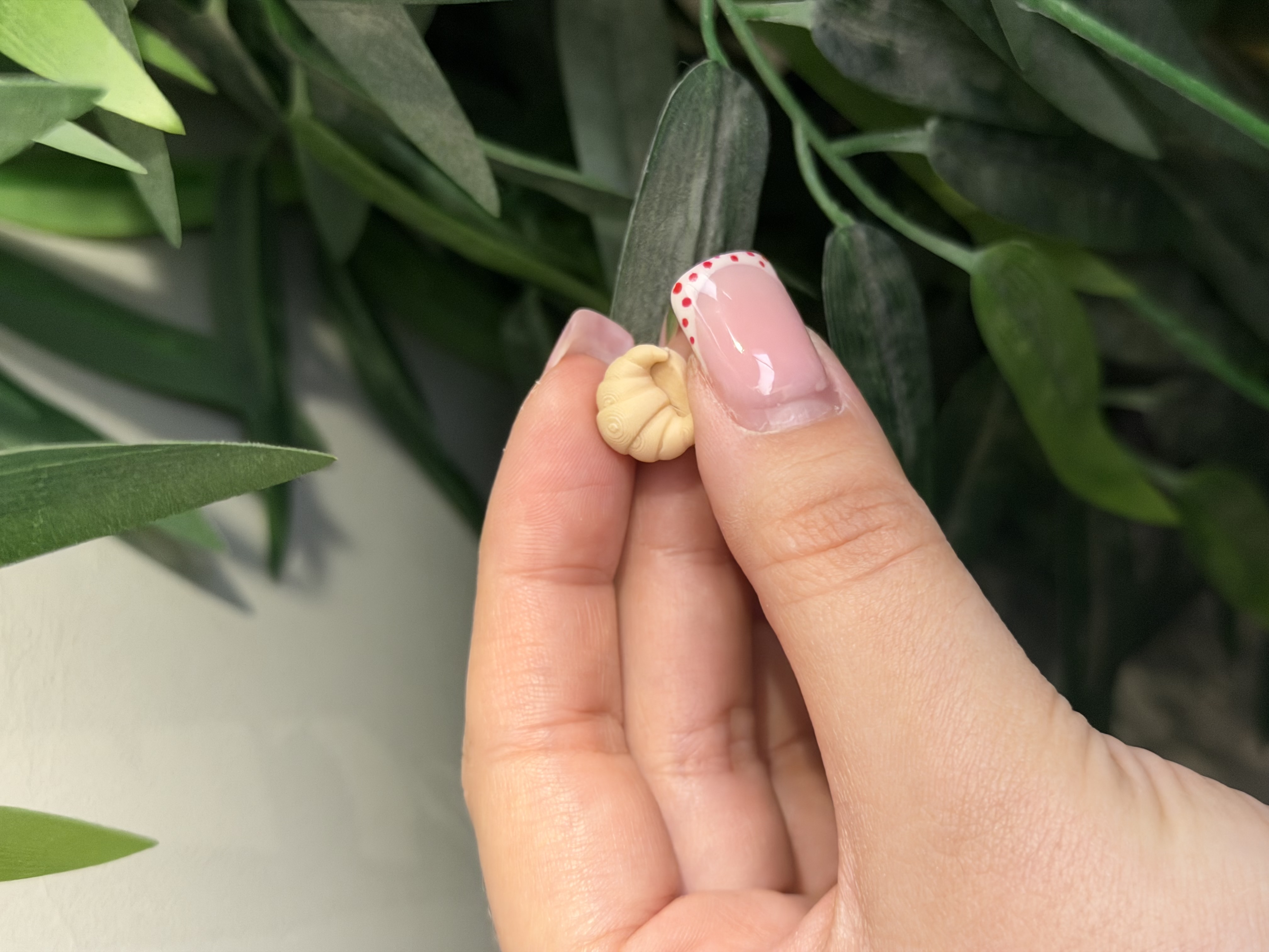 Cute Croissant Coffee Drink Cup Lid Topper - 1