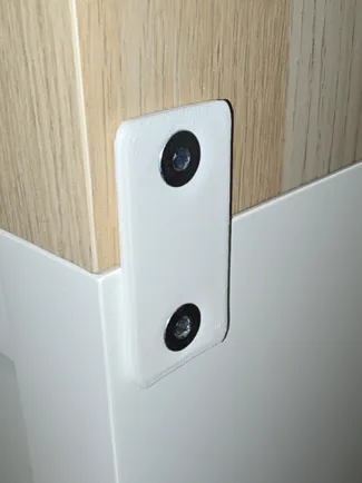 Staffa sovrapposizione IKEA Kallax